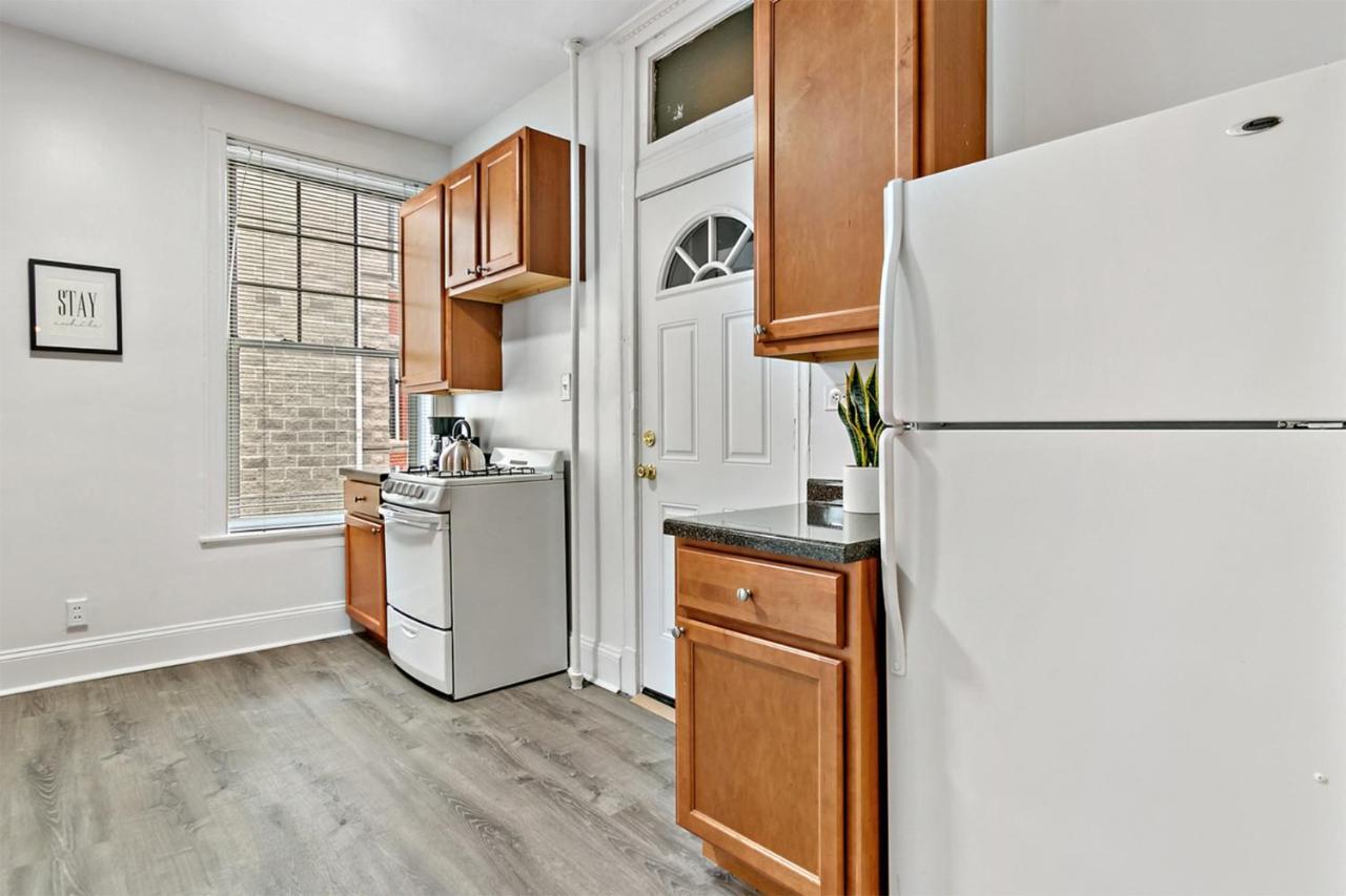 Cool 2Br Apartment Close To Fun City - Grace 2 Чикаго Екстериор снимка